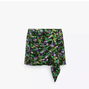 NWT ZARA floral skirt
